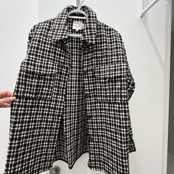Lili Sidonio | Houndstooth Shirt-Jacket - Picture 5 of 6